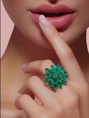 925 Sterling Silver Flower Ring with Natural Green Onyx Gemstone